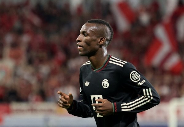 盛宝策略 还得练! 杰克逊开胡1球1助但6射5正失良机, 对比凯恩奥利塞射术..